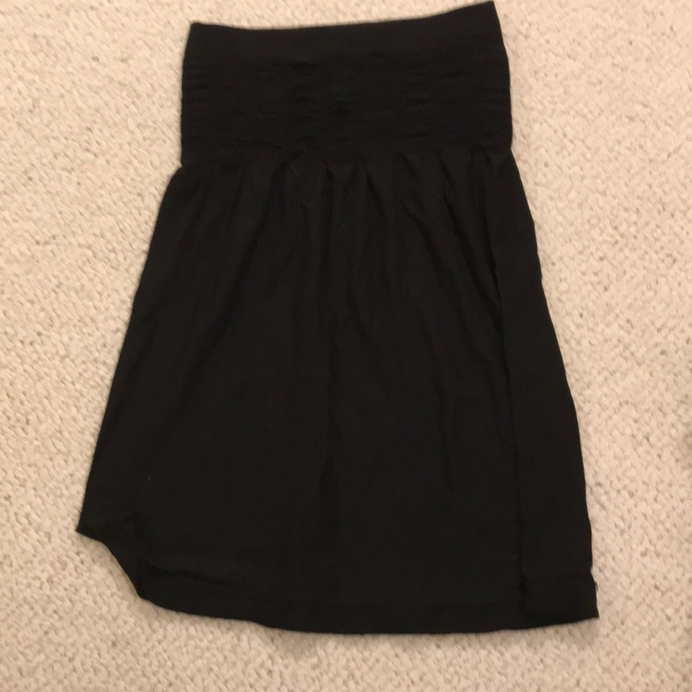 Black strapless top